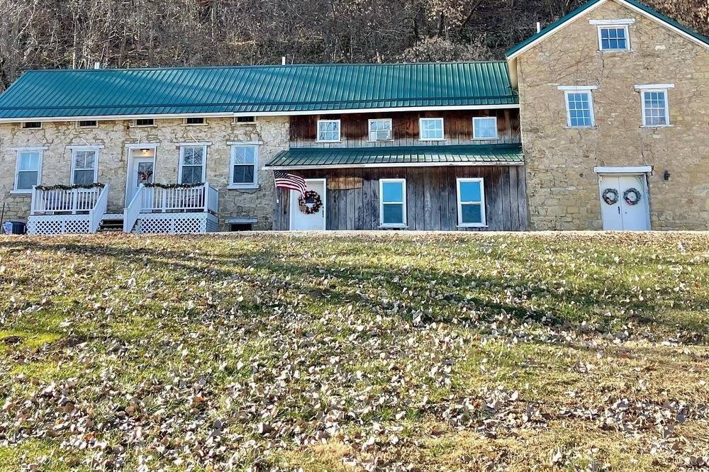 Photo of Outdoor in Guttenberg