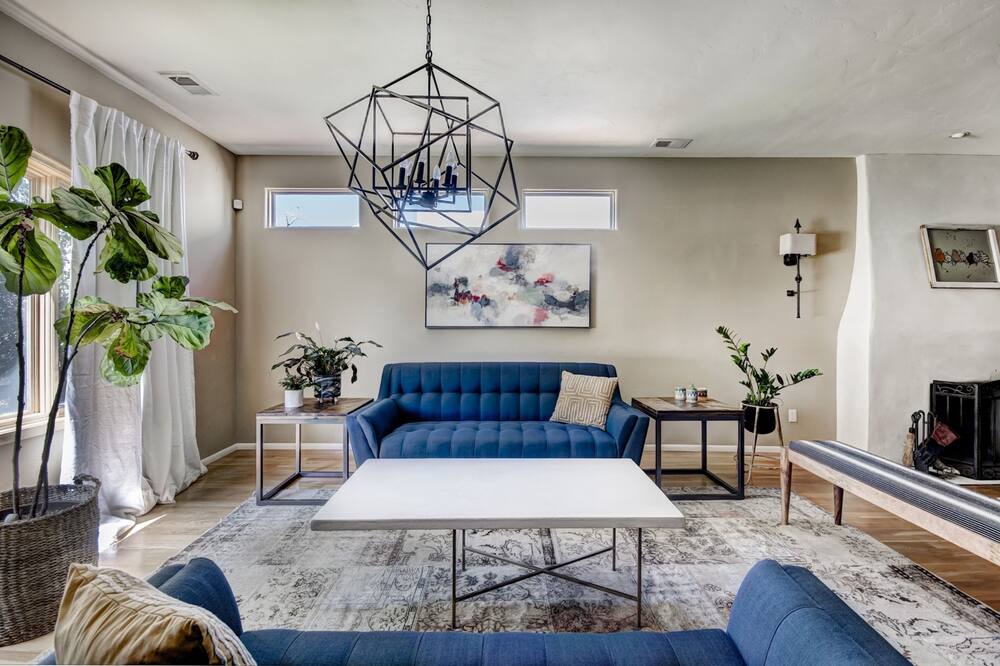 Photo of Livingroom in West Old Town