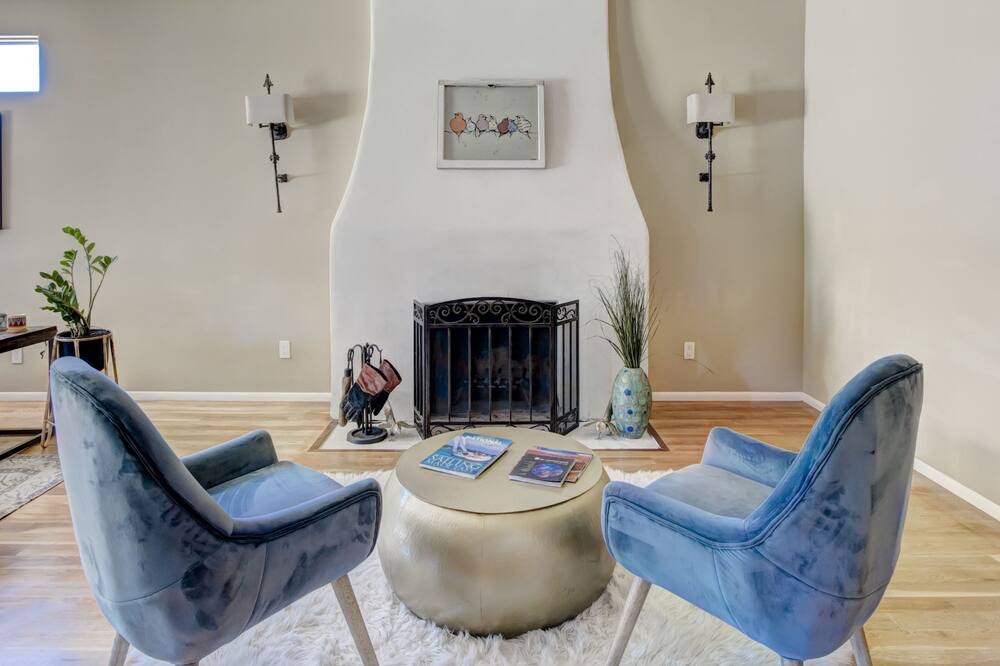 Photo of Livingroom in West Old Town