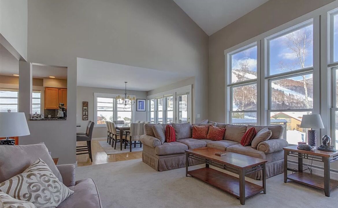 Photo of Livingroom in Central Vermont- Killington
