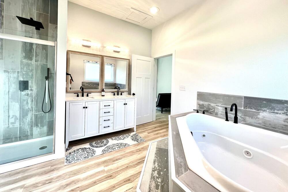 Photo of Bedroom in Sturgeon Lake