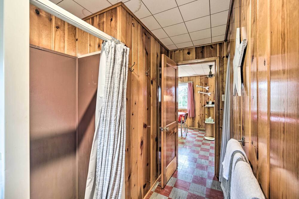 Photo of Bathroom in Osceola