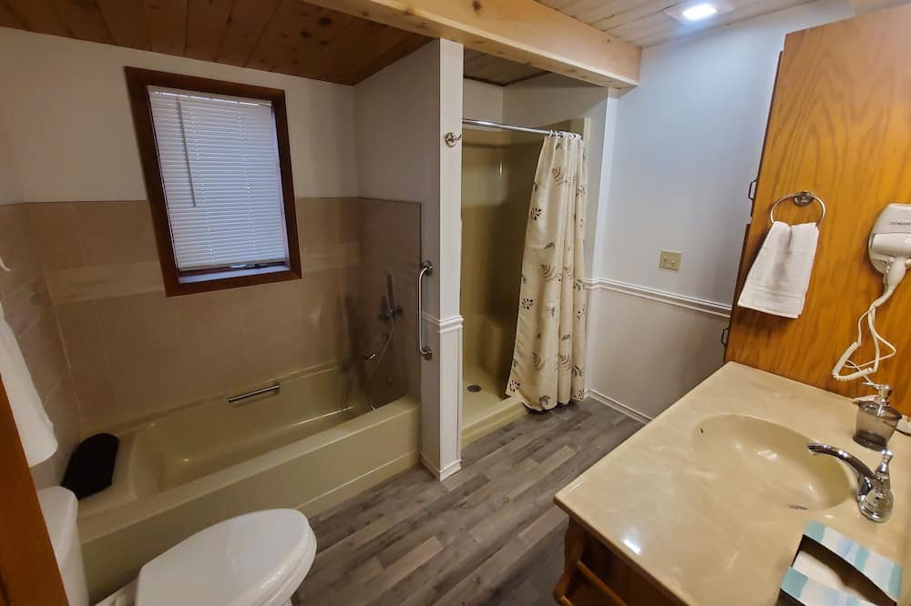 Photo of Bathroom in Chickamaw Beach