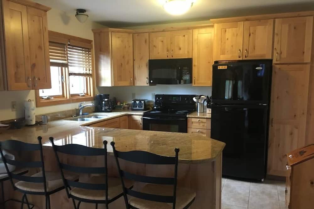 Photo of Kitchen in North Woodstock