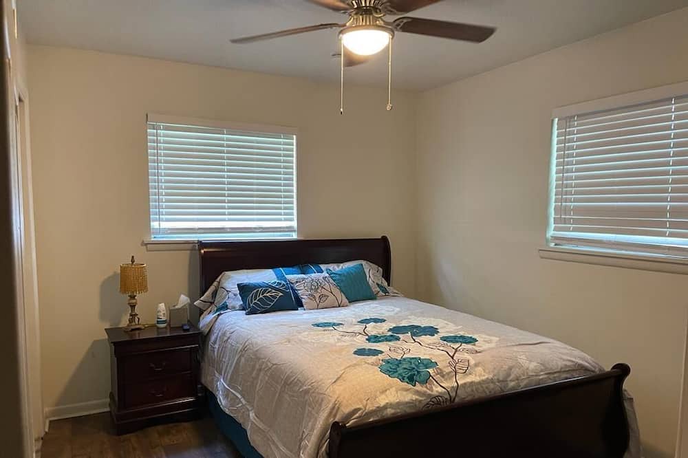 Photo of Bedroom in Little Rock