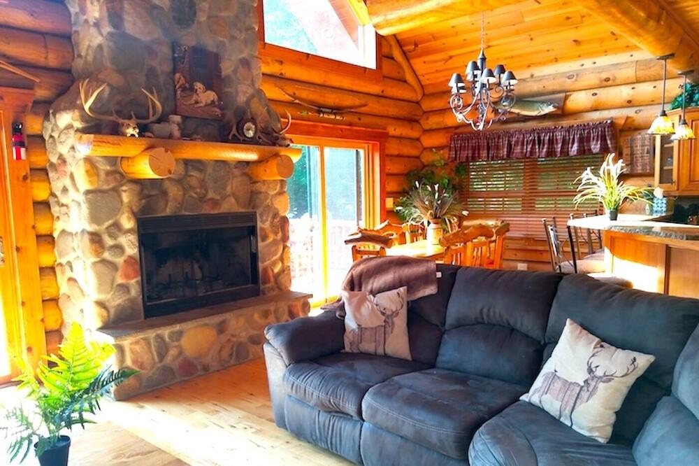 Photo of Livingroom in Harpers Ferry
