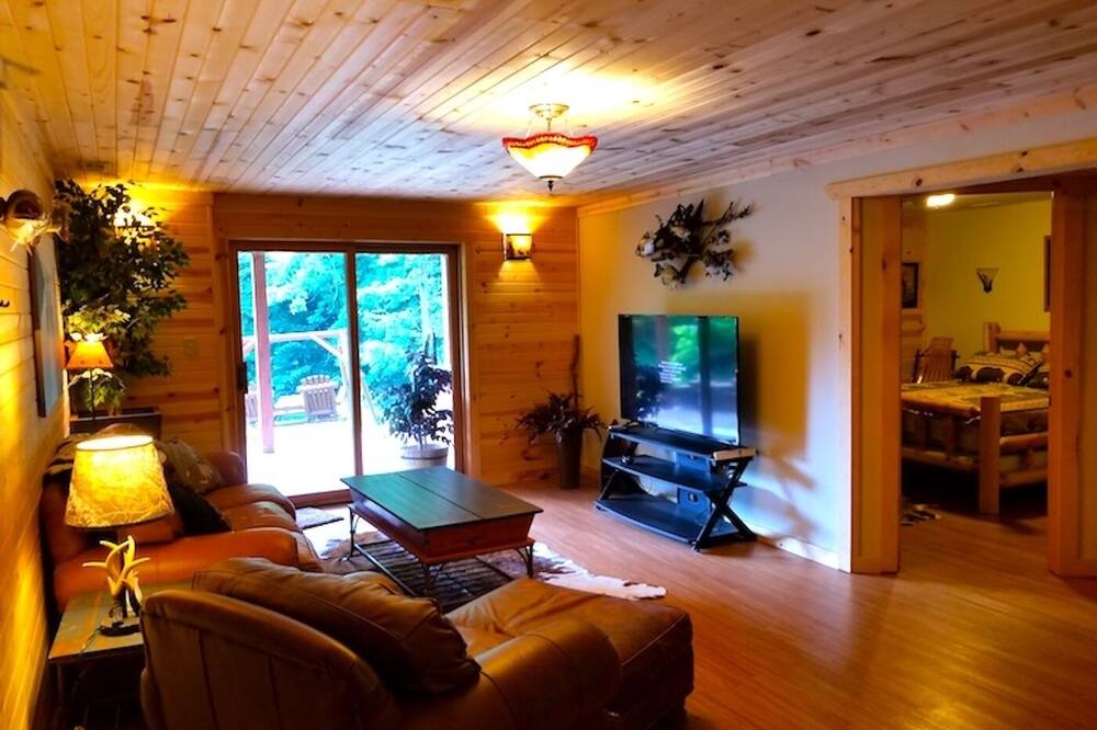 Photo of Livingroom in Harpers Ferry