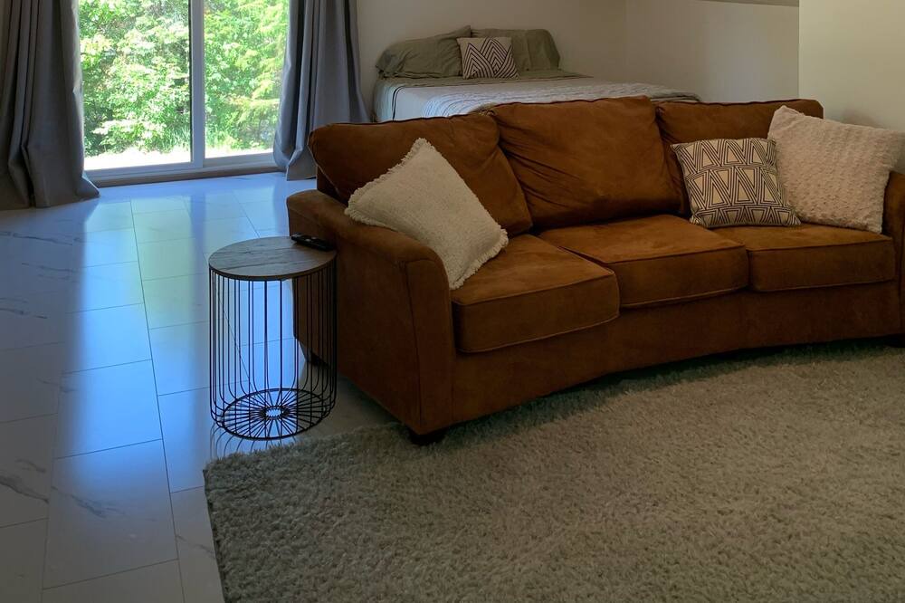 Photo of Livingroom in Hill