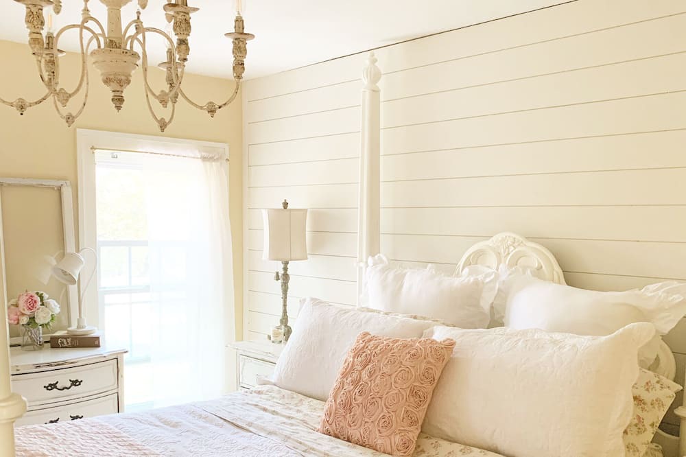 Photo of Bedroom in Lakeland