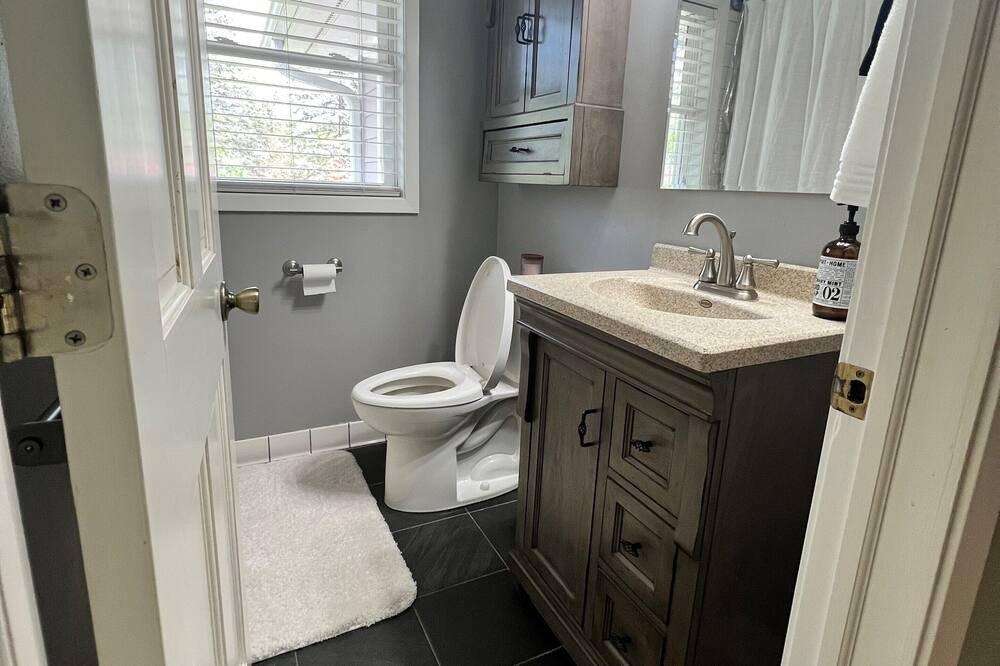 Photo of Bathroom in Minnetonka