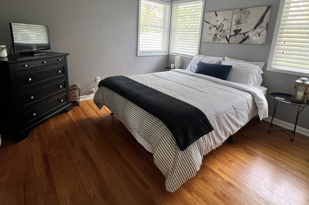 Photo of Bedroom in Minnetonka