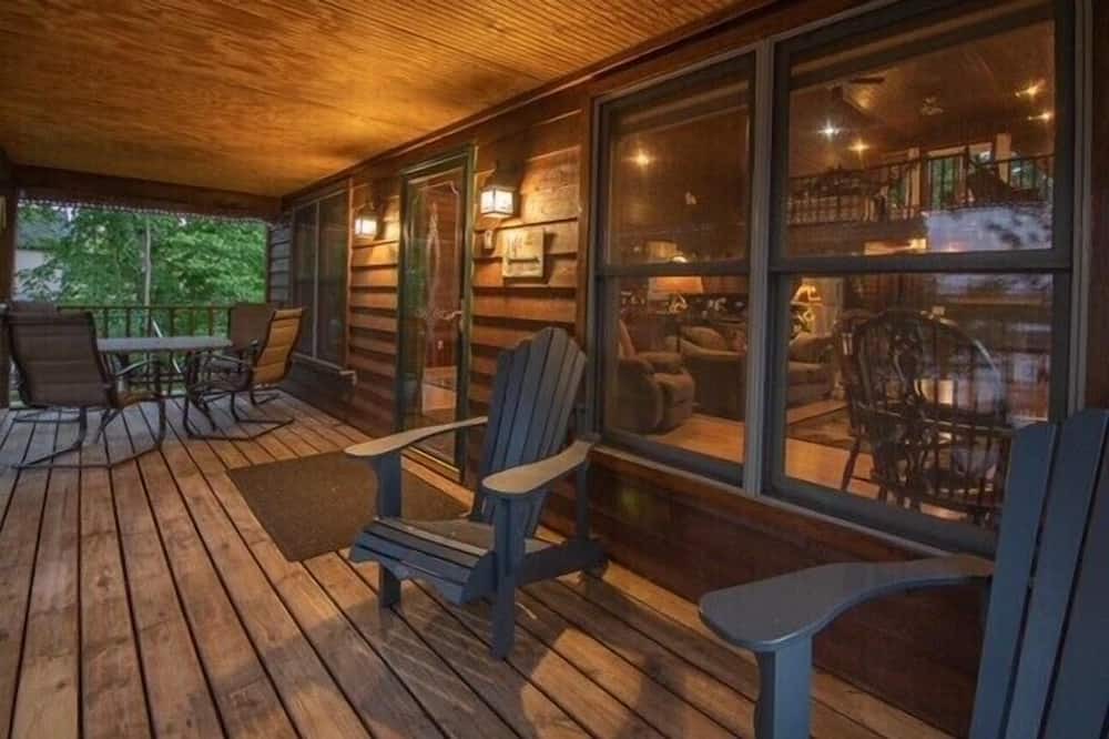 Photo of Patio Balcony in Turtle Lake
