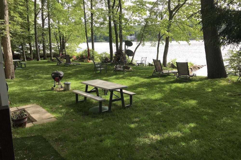 Photo of Outdoor in Shutesbury