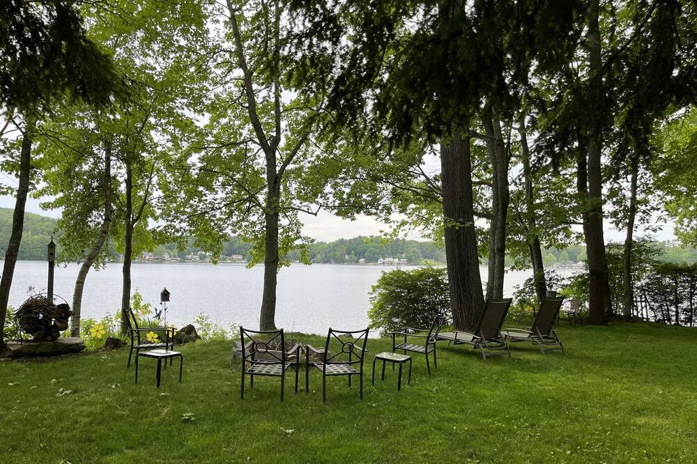 Photo of Outdoor in Shutesbury