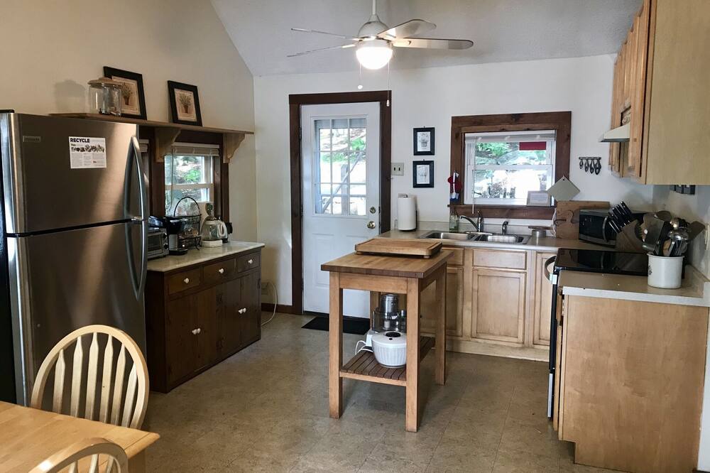 Photo of Kitchen in Shutesbury