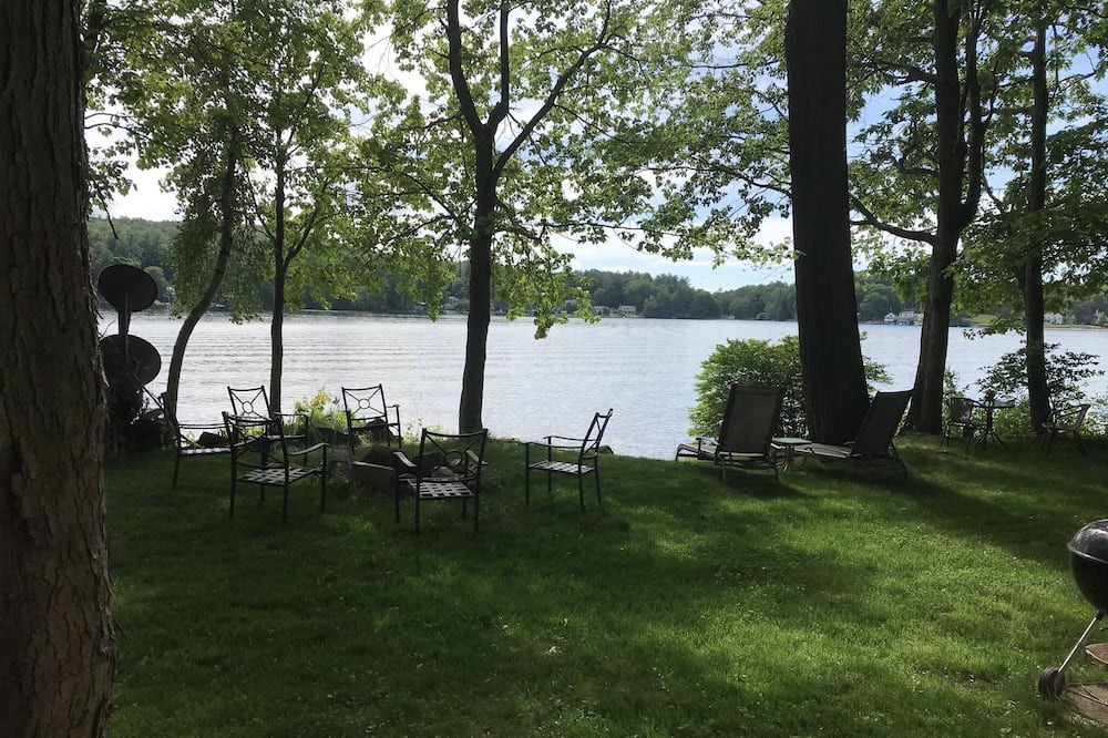 Photo of Outdoor in Shutesbury