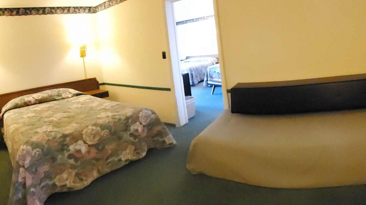Photo of Bedroom in Raton