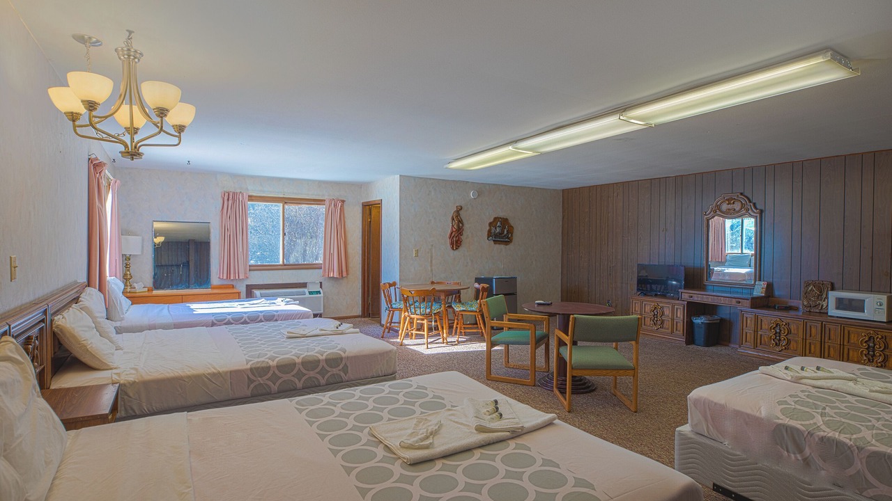 Photo of Bedroom in Tomahawk