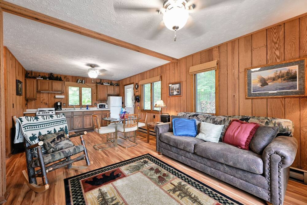 Photo of Livingroom in Hayward