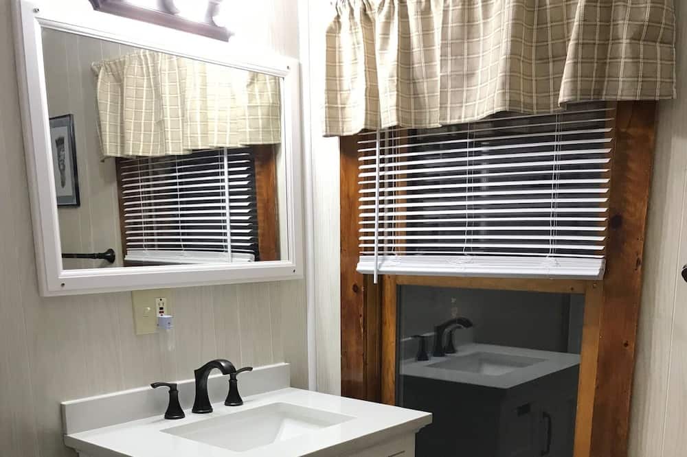 Photo of Bathroom in Montgomery Center