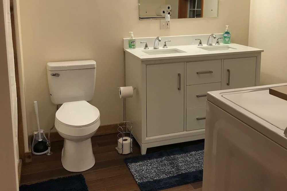 Photo of Bathroom in Montgomery Center