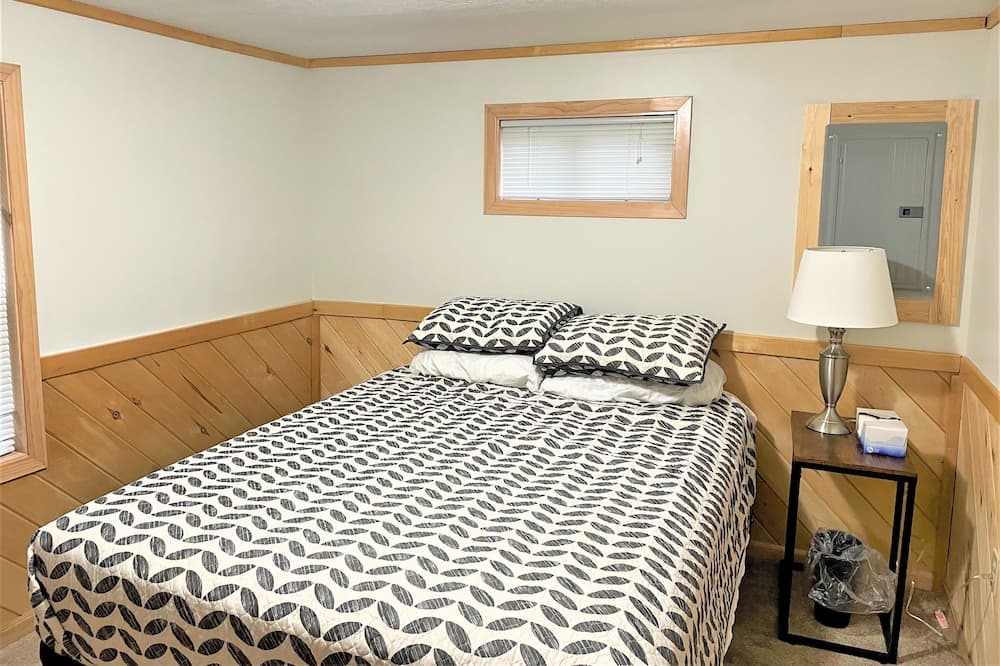 Photo of Bedroom in Pine River