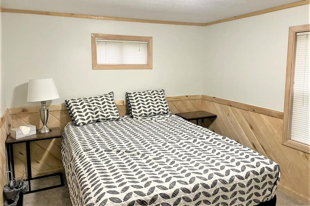 Photo of Bedroom in Pine River