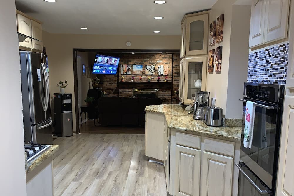 Photo of Kitchen in West Bloomfield