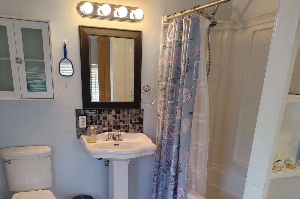 Photo of Bathroom in Pecos