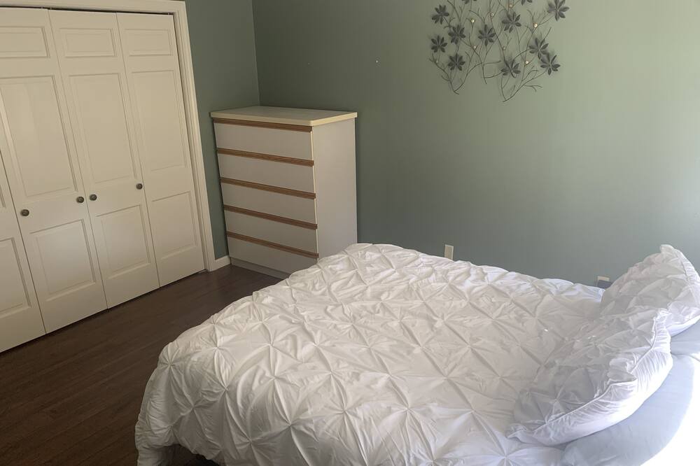 Photo of Bedroom in Shawano