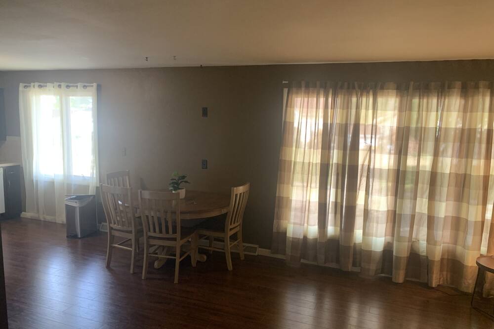 Photo of Livingroom in Shawano