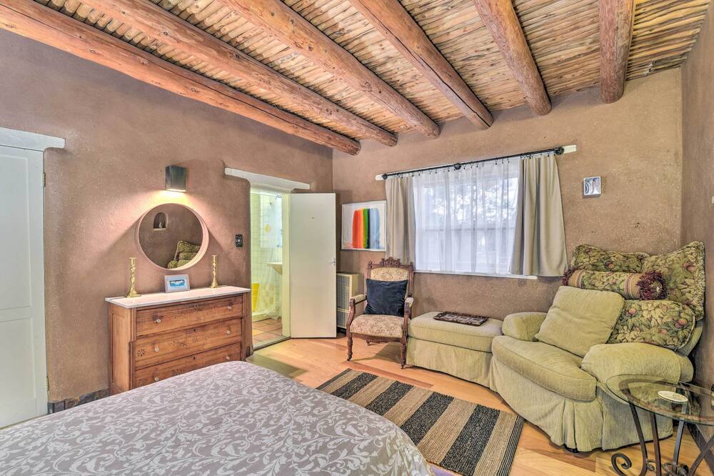 Photo of Others in Taos