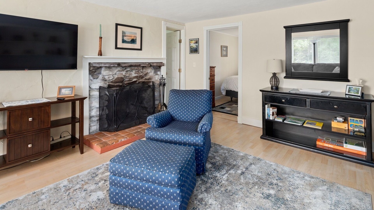 Photo of Bedroom in Malletts Bay