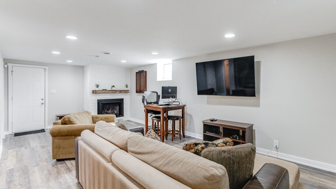 Photo of Livingroom in St. Louis Park