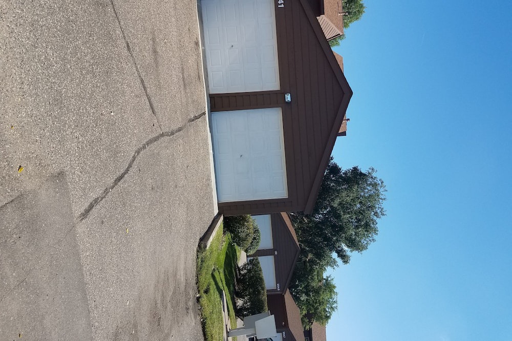 Photo of Outdoor in Maplewood