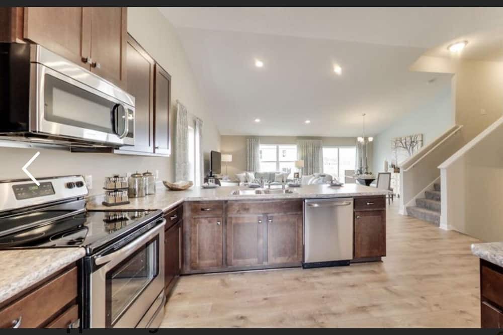 Photo of Kitchen in Woodbury