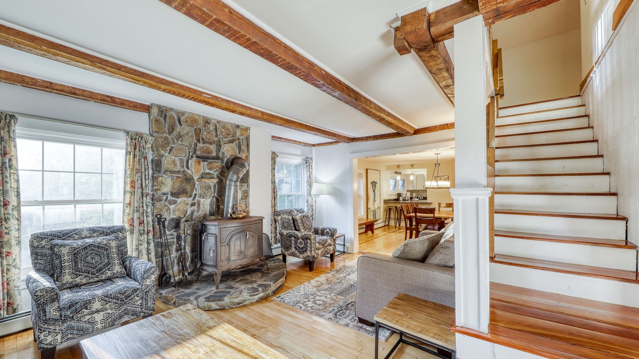 Photo of Livingroom in Stowe