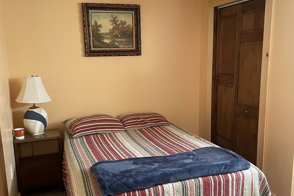 Photo of Bedroom in Star Lake