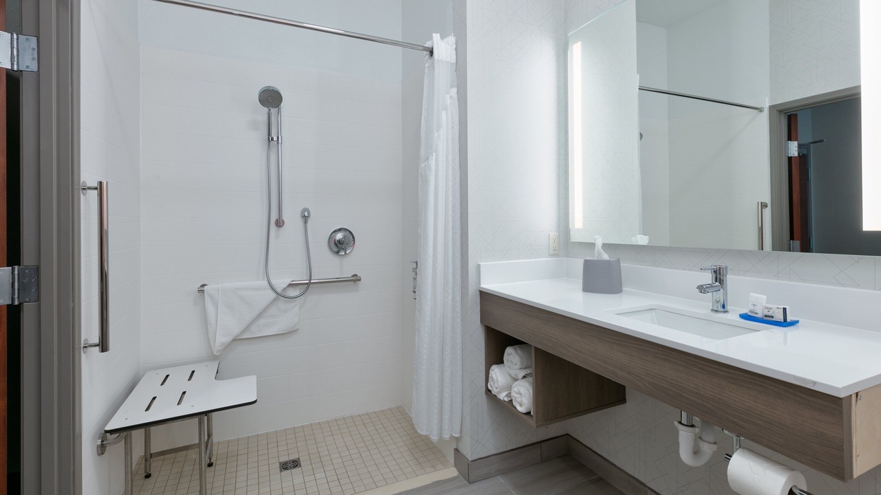 Photo of Bathroom in Shakopee