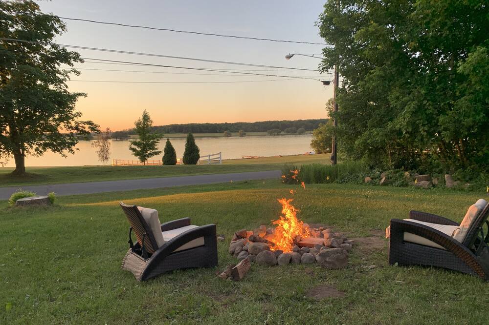 Photo of Outdoor in Waddington