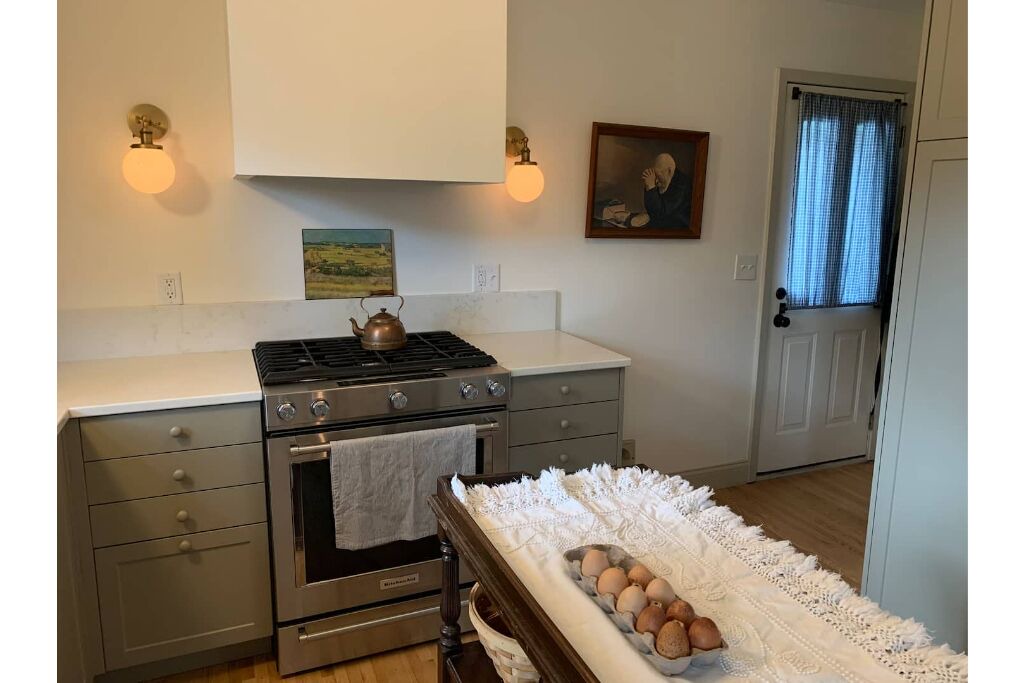 Photo of Kitchen in Keewaydin