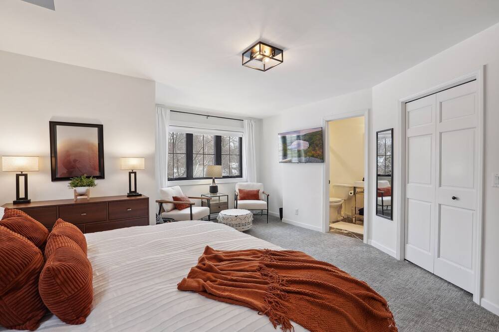 Photo of Bedroom in Minnetonka