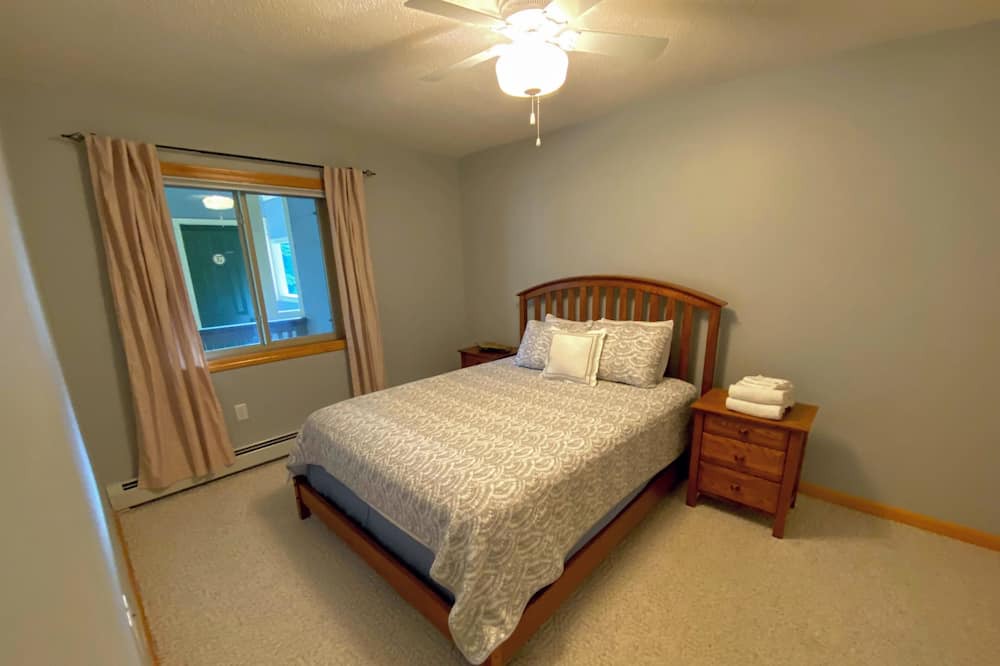 Photo of Others in Bretton Woods