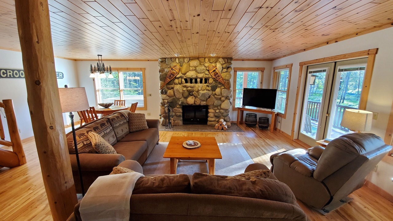 Photo of Livingroom in Alanson