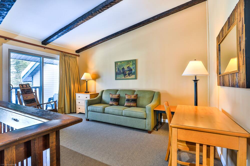 Photo of Livingroom in Lake Placid