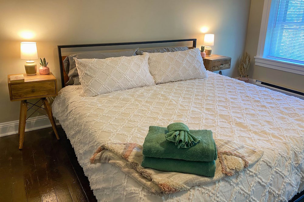 Photo of Bedroom in Charles Town