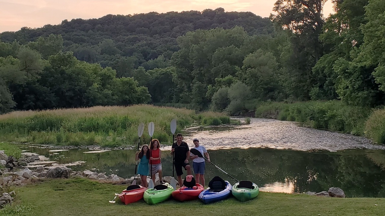 Photo of Others in Maiden Rock