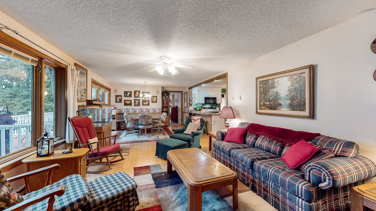 Photo of Livingroom in Grand Isle