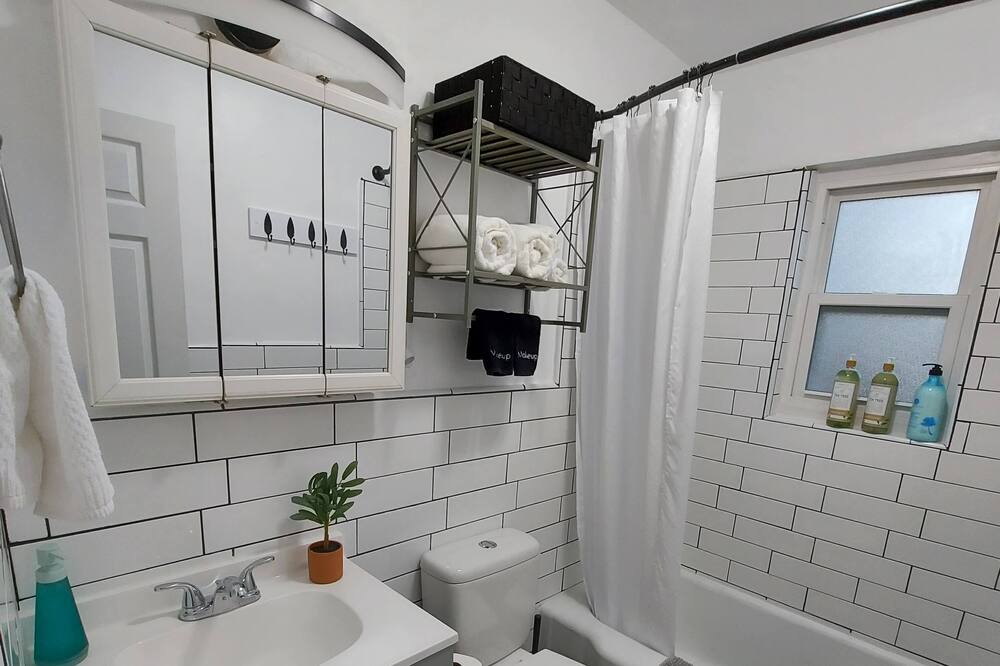 Photo of Bathroom in East Las Vegas