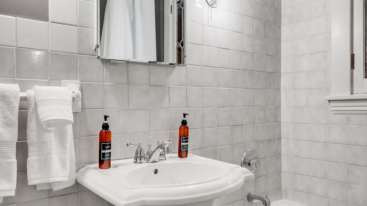 Photo of Bathroom in Kingfield